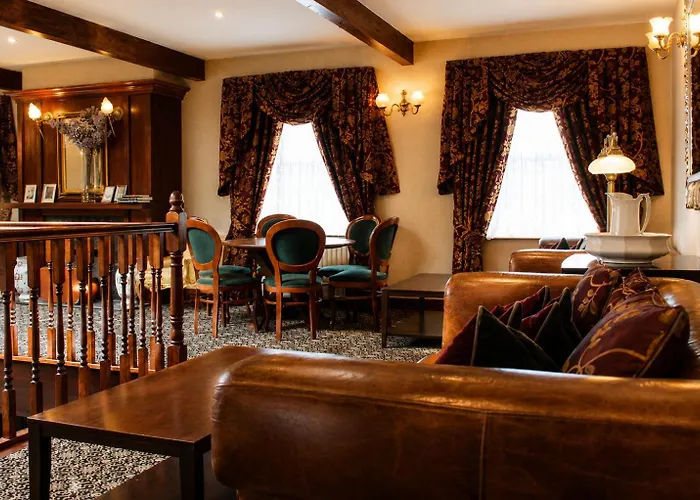 Summerhill House Hotel